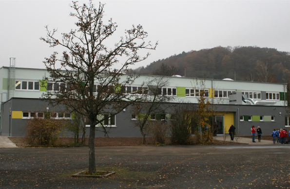 Neubau Zweifelderhalle Kahla